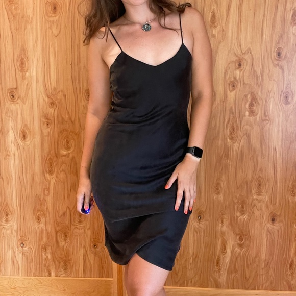 Vintage Gold Label Victoria’s Secret Silk Dress - Picture 4 of 6